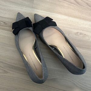 Zara Women's Black Bow Gray Pattern Flats